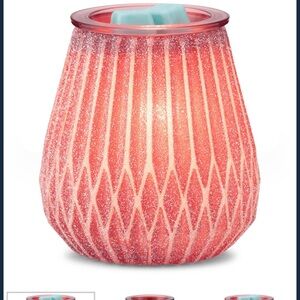 Frosted in Fuchsia Scentsy warmer
